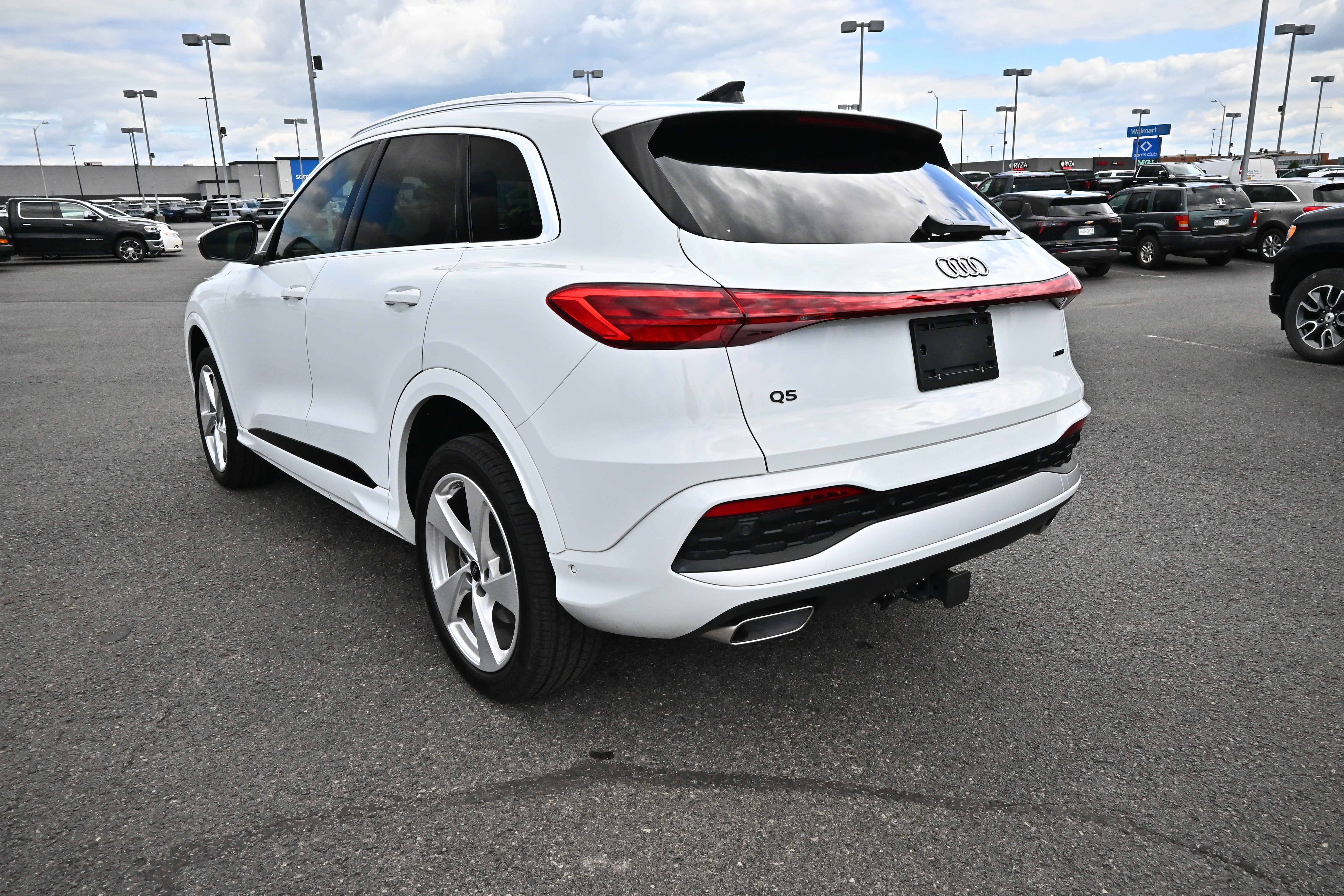 2025 Audi Q5 Premium Plus