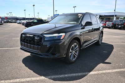 2026 Audi Q7 Premium