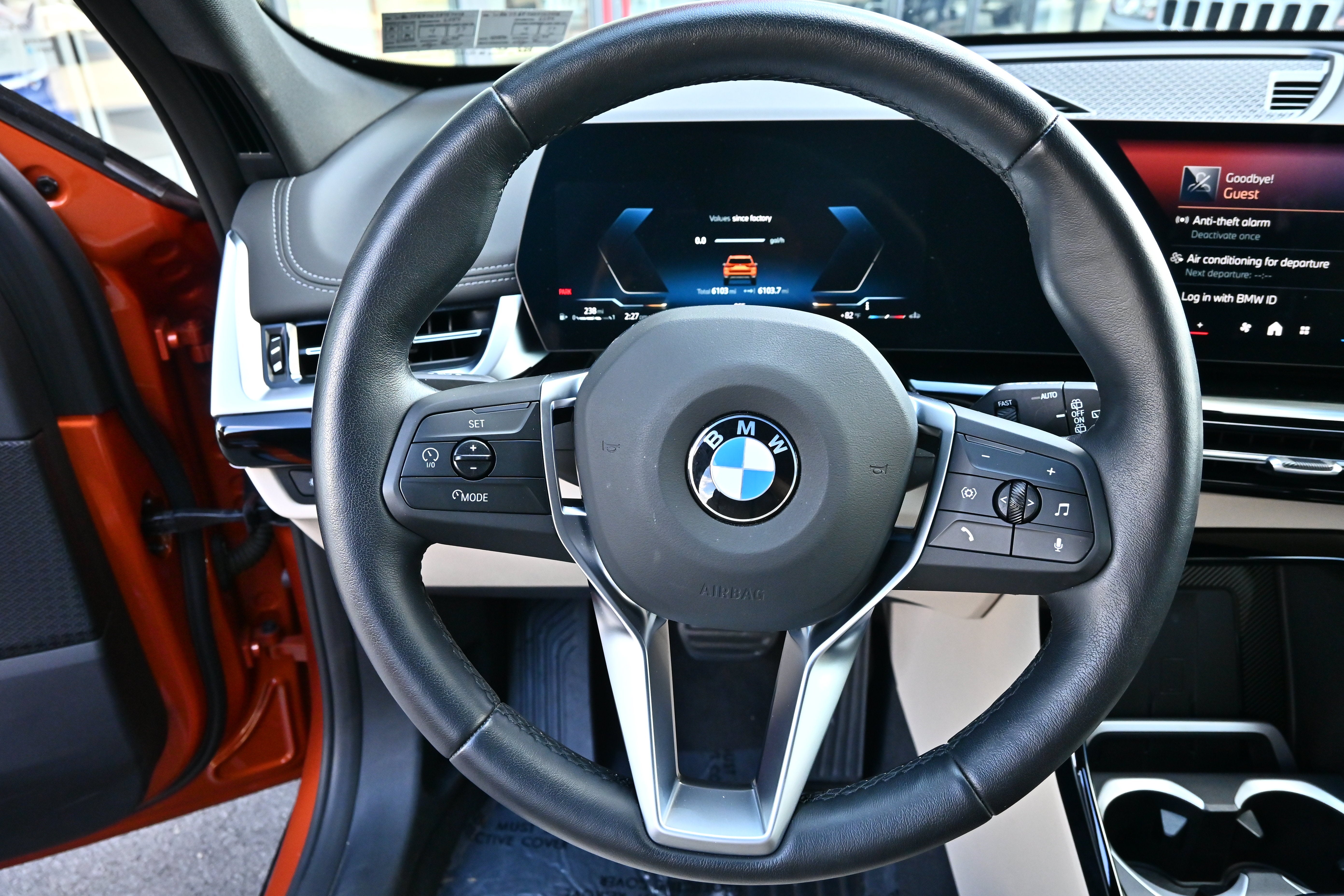 2025 BMW X1 xDrive28i